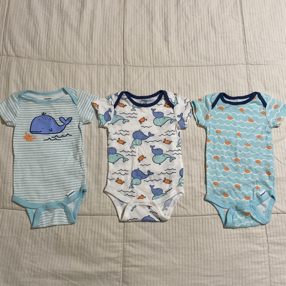 3 Gerber Onsies Sea Theme 0-3 Months